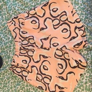 Dazey LA breezy shorts snake print